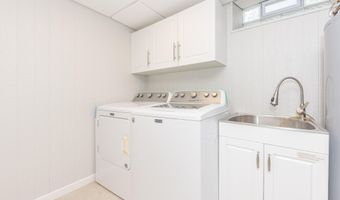 1729 Weldon Blvd, Ann Arbor, MI 48103