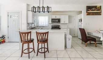 45 Cragmere Rd, Airmont, NY 10901