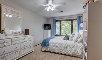 948 Oak Crest N/A, Baxter Springs, KS 66713