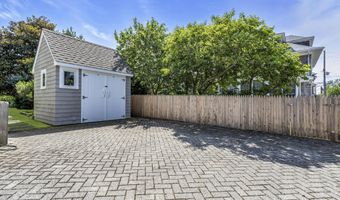 634-640 East Ave, Bay Head, NJ 08742