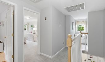 19 Tamarack Ln, Amherst, NH 03031