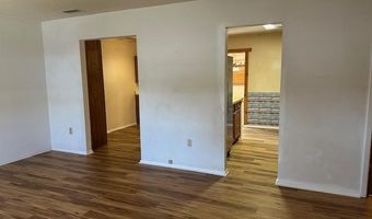 1013 Peachtree Cir, Alpine, TX 79830