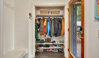 1607 W 14th Ave, Anchorage, AK 99501