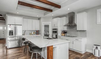 50181 Prairie Point Ct, Ames, IA 50014