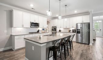 17 Hammermill Ln, Bluffton, SC 29909