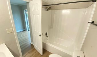 121 OYSTER BAY Cir 320, Altamonte Springs, FL 32701