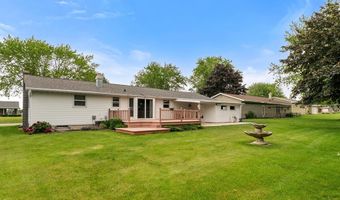 55 Villa Hgts Ct, Algoma, WI 54201