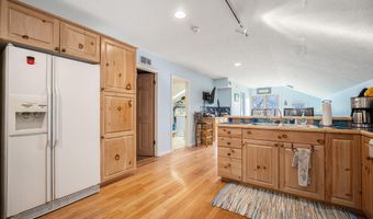 1071 32nd St, Allegan, MI 49010
