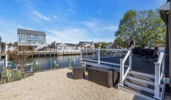 74 Ocean Gate Ave, Bayville, NJ 08721