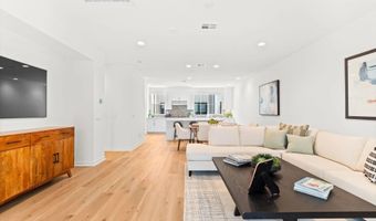 2545 Broom Ln, Carlsbad, CA 92008