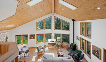 88600 TROUT POND Ln, Bandon, OR 97411