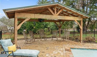 4535 Barnett Shoals Rd, Athens, GA 30605