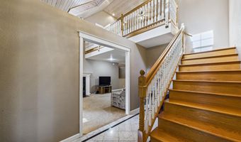 812 Diamond Dr, Arcata, CA 95521