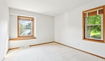 750 Engelhart Dr, Madison, WI 53713
