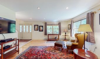 265 Stonewall Dr, Bristol, VT 05443