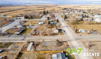 300 Cedar Ave, Burlington, WY 82411