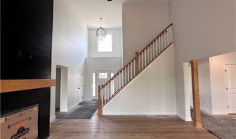 11591 Clarence Center Rd, Akron, NY 14001