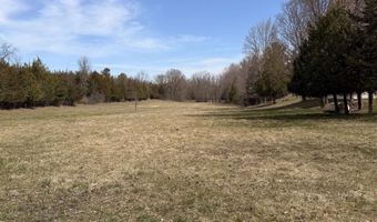 53 Hidden Dr, Alburgh, VT 05440