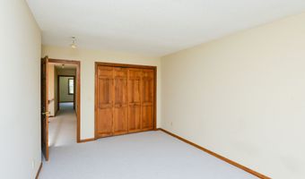 1325 Farmington Ave 13, Bristol, CT 06010