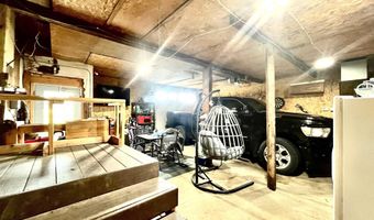 810 4th St, Anita, IA 50020
