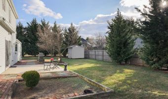 79 Irongate Ln, Aberdeen, NJ 07747