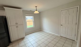 927 Jasara Cir, Baldwin City, KS 66006