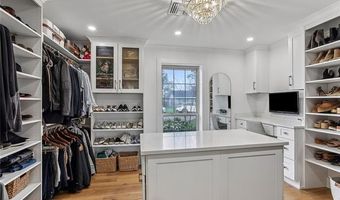 102 LIBERTY St, Belle Chasse, LA 70037