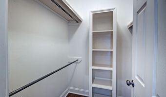 301 Old Town Cir, Brandon, MS 39042