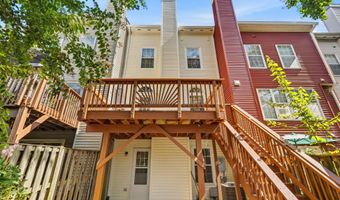 6645 MEDINAH Ln, Alexandria, VA 22312