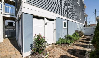 214 Iroquois Ave, Beach Haven, NJ 08008