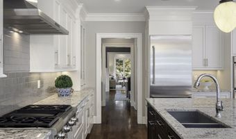22 Gardiner St, Darien, CT 06820