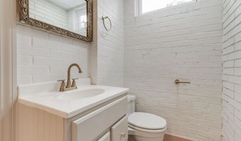314 Kirkwood Ln, Camden, SC 29020