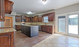 8700 Sallys Way, Alvarado, TX 76009