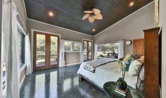 1523 Meadow Gln, Adkins, TX 78101