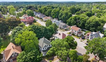202 Norfolk St, Bangor, ME 04401