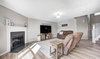 8557 Vyners Ln, Avon, IN 46123