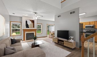 6524 154th St W 107, Apple Valley, MN 55124