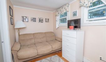 101 Collins St, Attleboro, MA 02703