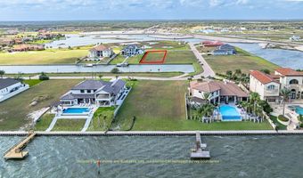 30 La Buena Vida Dr, Aransas Pass, TX 78336