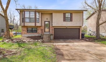 2502 Lombard Ln, Imperial, MO 63052