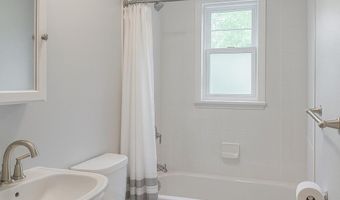 315 Vanderwell Ave, Bayville, NJ 08721