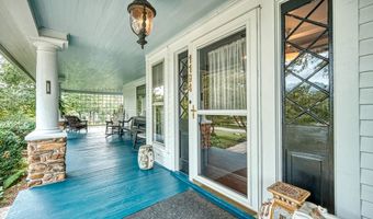 1194 Main St, Andrews, NC 28901