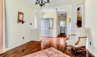 117 Giddy-Up Ln, Ashland, VA 23005