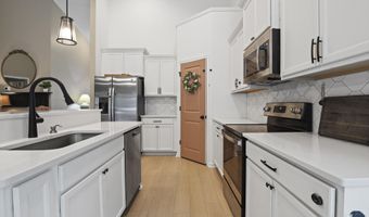 158 Thistle Ln, Beaufort, SC 29907