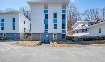 371 W Farm Rd, Bethlehem, NH 03574