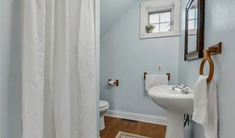 1371 Exchange St, Alden, NY 14004