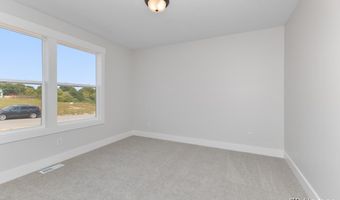 8296 Kettle Oak Dr SE, Alto, MI 49302