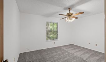 104 Murls Lake Rd, Weatherford, TX 76085