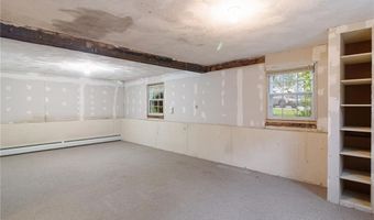350 Essex Rd, North Kingstown, RI 02852