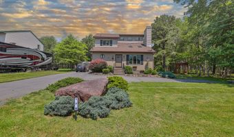 179 Chippewa Trl, Albrightsville, PA 18210